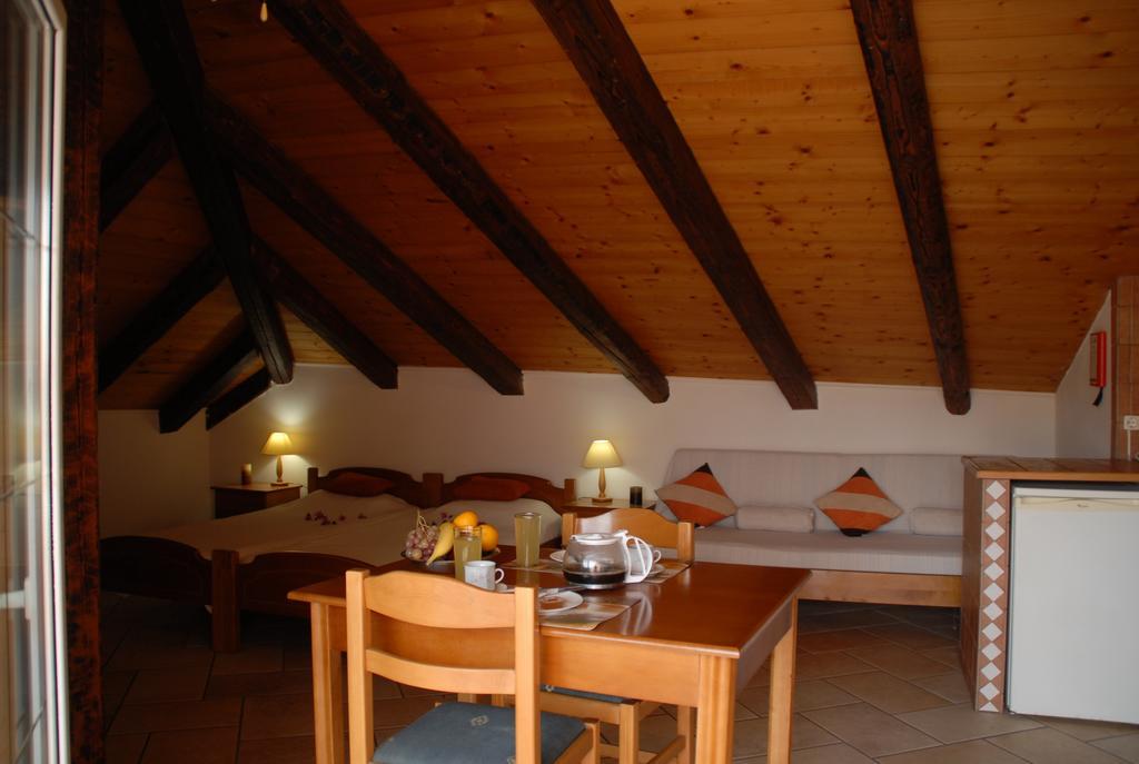 Eva Studios Kassiopi Room photo